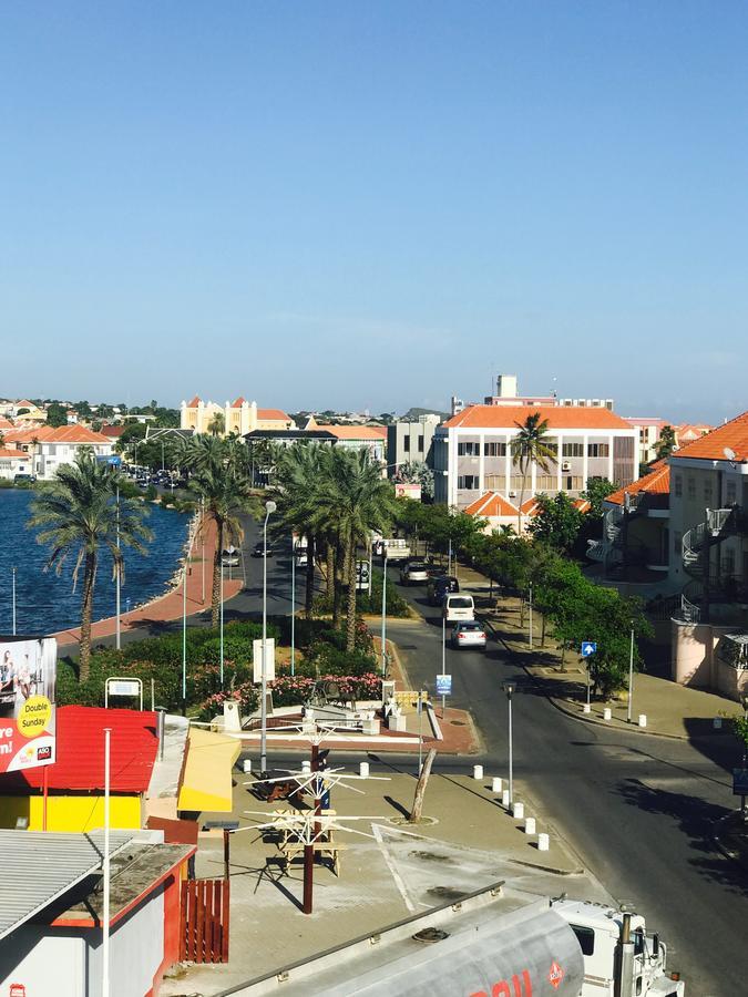 Hotel De Ruyterkade Willemstad Luaran gambar